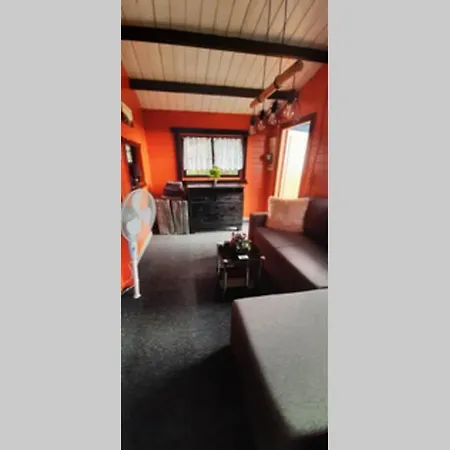 Ferienhaus Wunderschönes Ferienhaus im Grünen